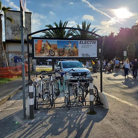 B&B Lido Apartament 10A Civitanova Marche Dış mekan fotoğraf