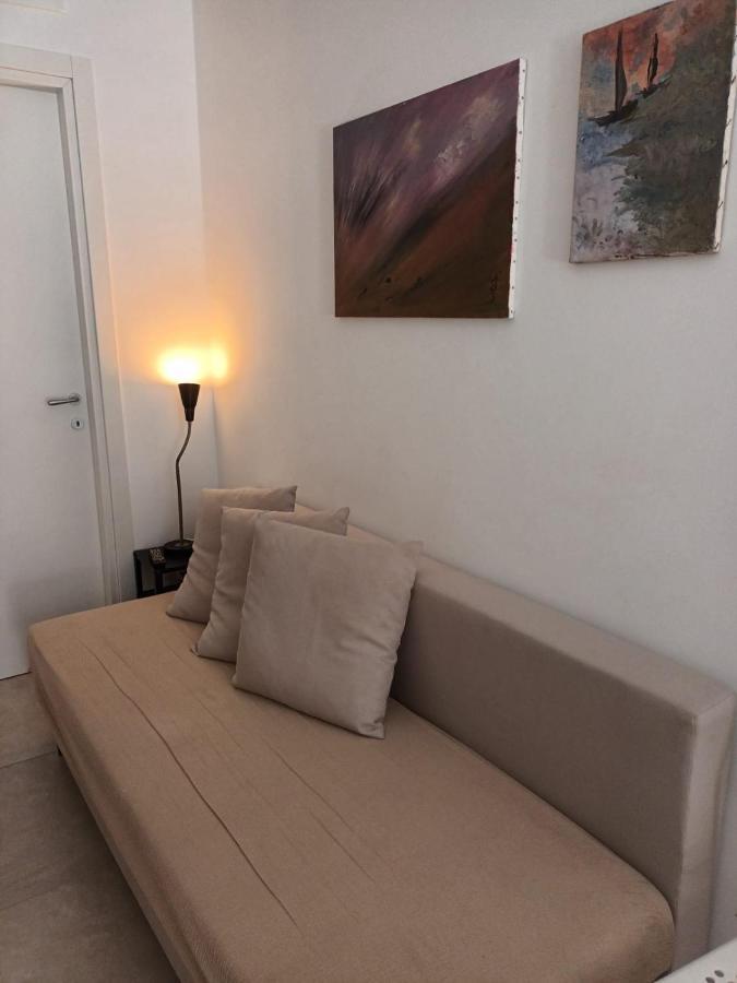 B&B Lido Apartament 10A Civitanova Marche Oda fotoğraf